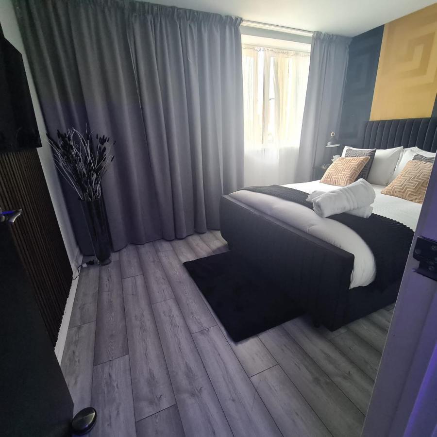 Appartement Luxury 9Ine Penthouse With Garden & Jacuzzi à Birmingham Extérieur photo