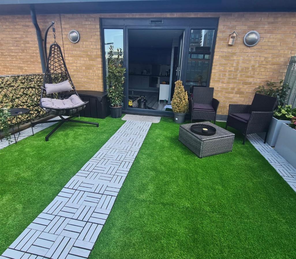 Appartement Luxury 9Ine Penthouse With Garden & Jacuzzi à Birmingham Extérieur photo