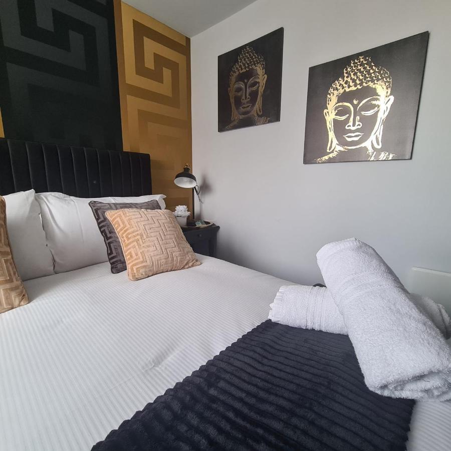 Appartement Luxury 9Ine Penthouse With Garden & Jacuzzi à Birmingham Extérieur photo