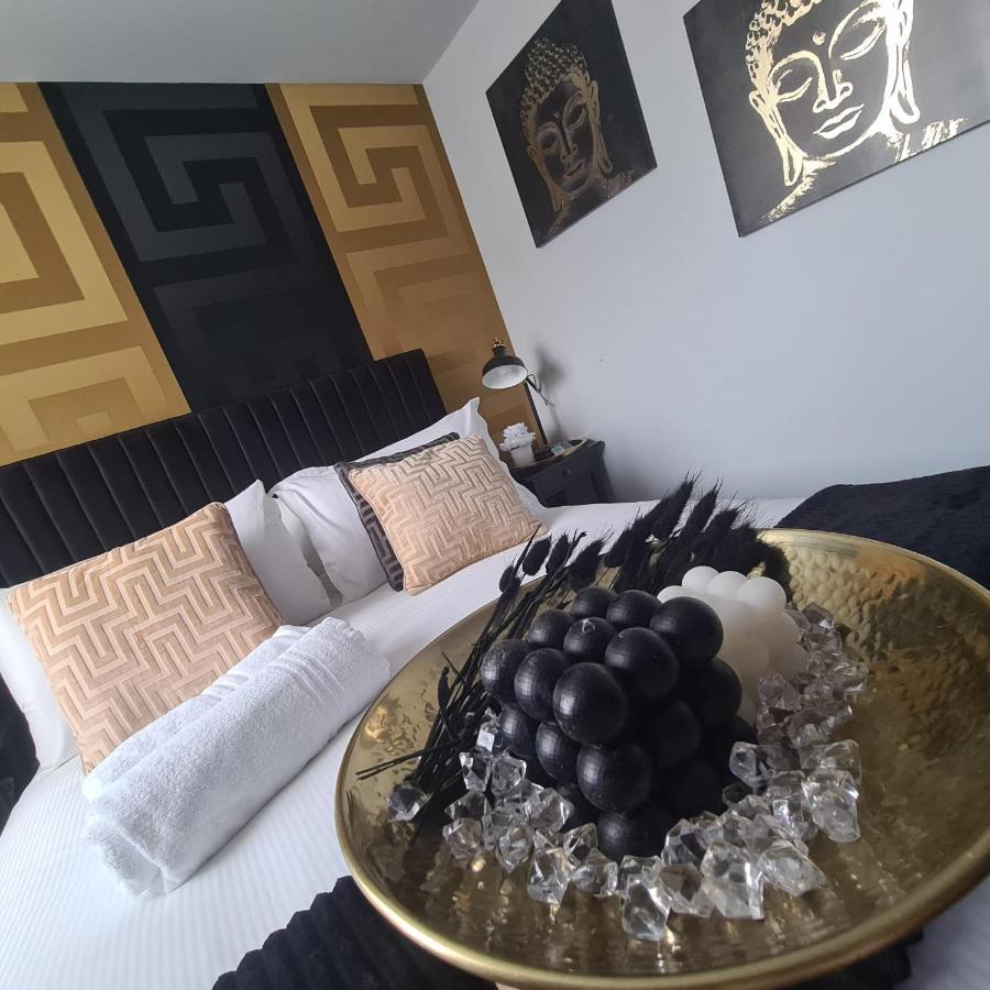 Appartement Luxury 9Ine Penthouse With Garden & Jacuzzi à Birmingham Extérieur photo