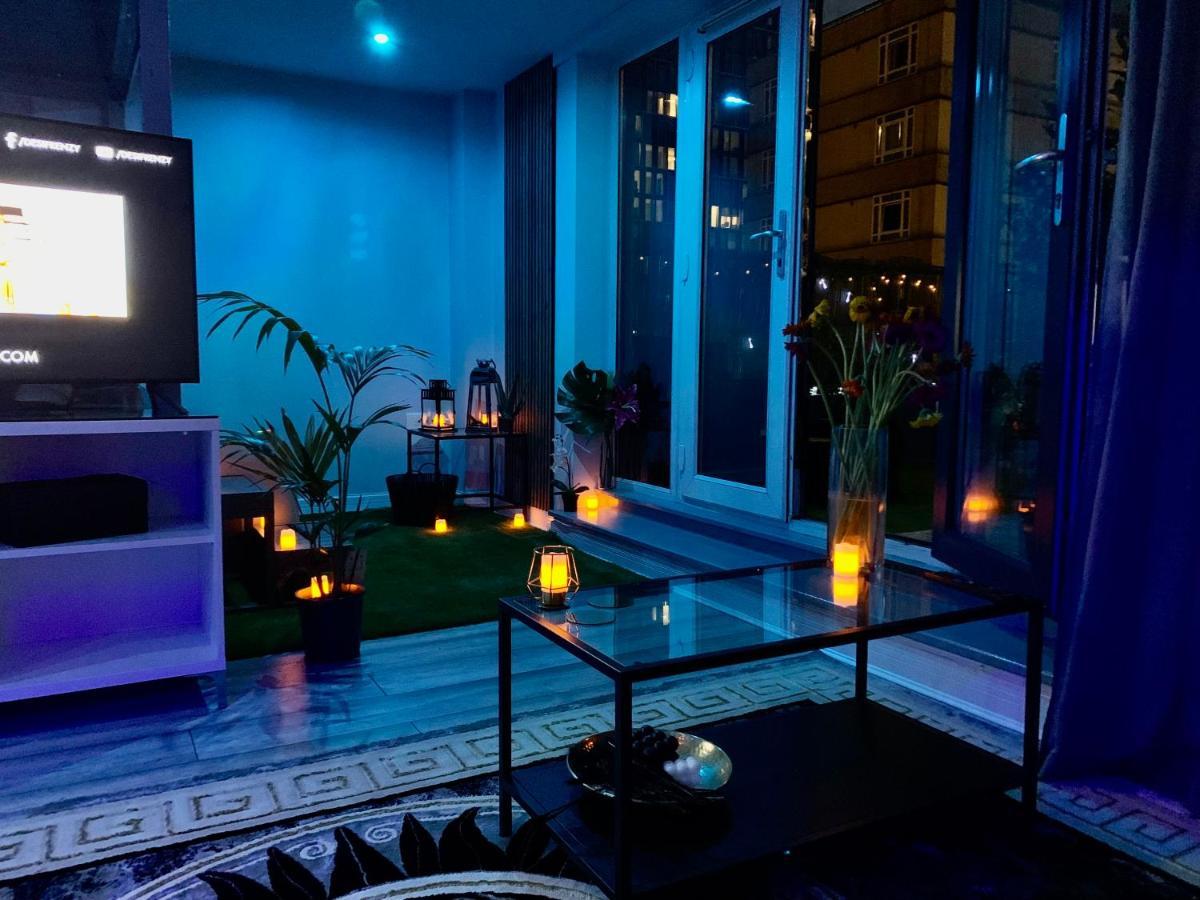 Appartement Luxury 9Ine Penthouse With Garden & Jacuzzi à Birmingham Extérieur photo